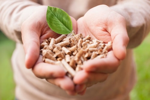 Houtpellets kopen van Zweedse kwaltieit zorgt ervoor dat je pelletkachel duurzamer verwarmt.